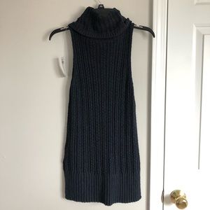Hollister sleeveless cowl neck sweater